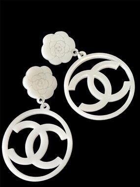 Streetwear CC Fashion Dangle White Earrings